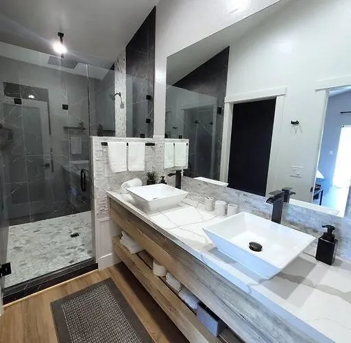 Luxurious Mountain Retreat! Show Low